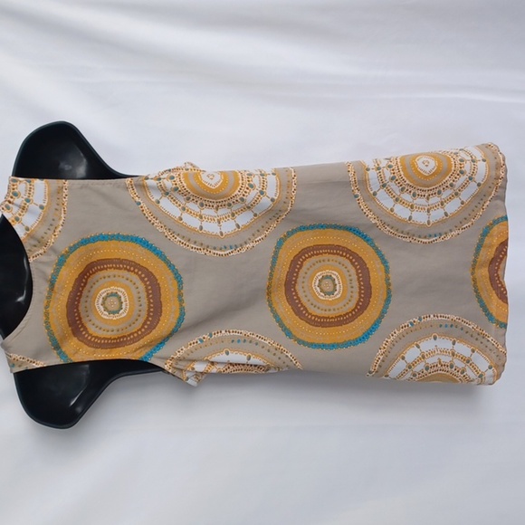 Porridge Sleeveless Stretchy Top Size Med - Picture 2 of 7